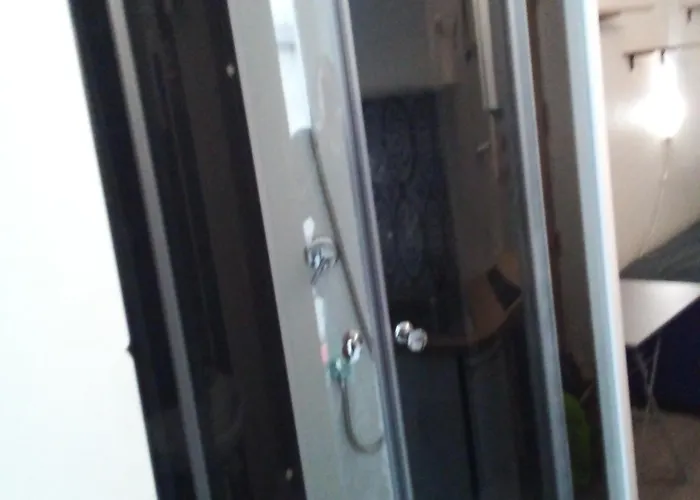 Centre De En Face De La Seine